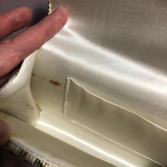 HandMade Pearl embellished Clutch Purse - Picture 8 of 8